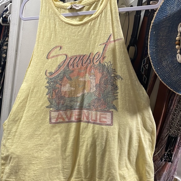 SOLD🌷Teeki Snake lite Bells S  *28’ inseam* - Picture 7 of 7